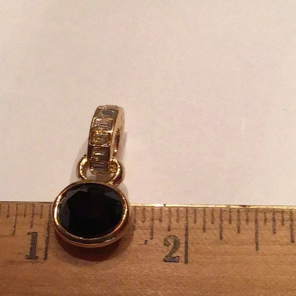 New Fun Fashion Pendant Bundle, measurements in photos - Picture 5 of 8